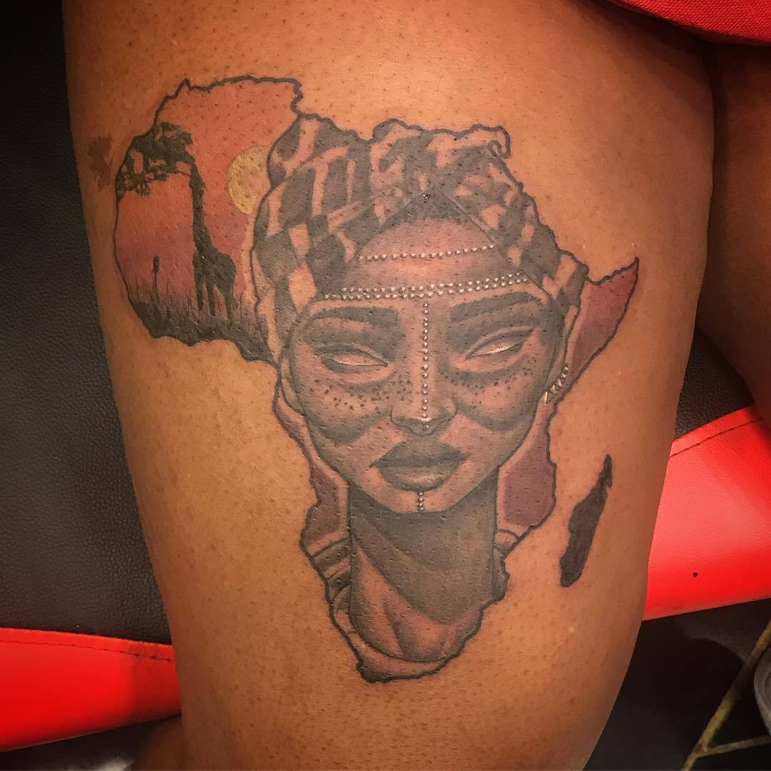 Egyptian Queen ⛩️🌎💫 #tattoo #tattoos #tattooideas #tattooartist  #femaletattooartist #femaleartist #blacktattooart #blacktattooa... |  Instagram